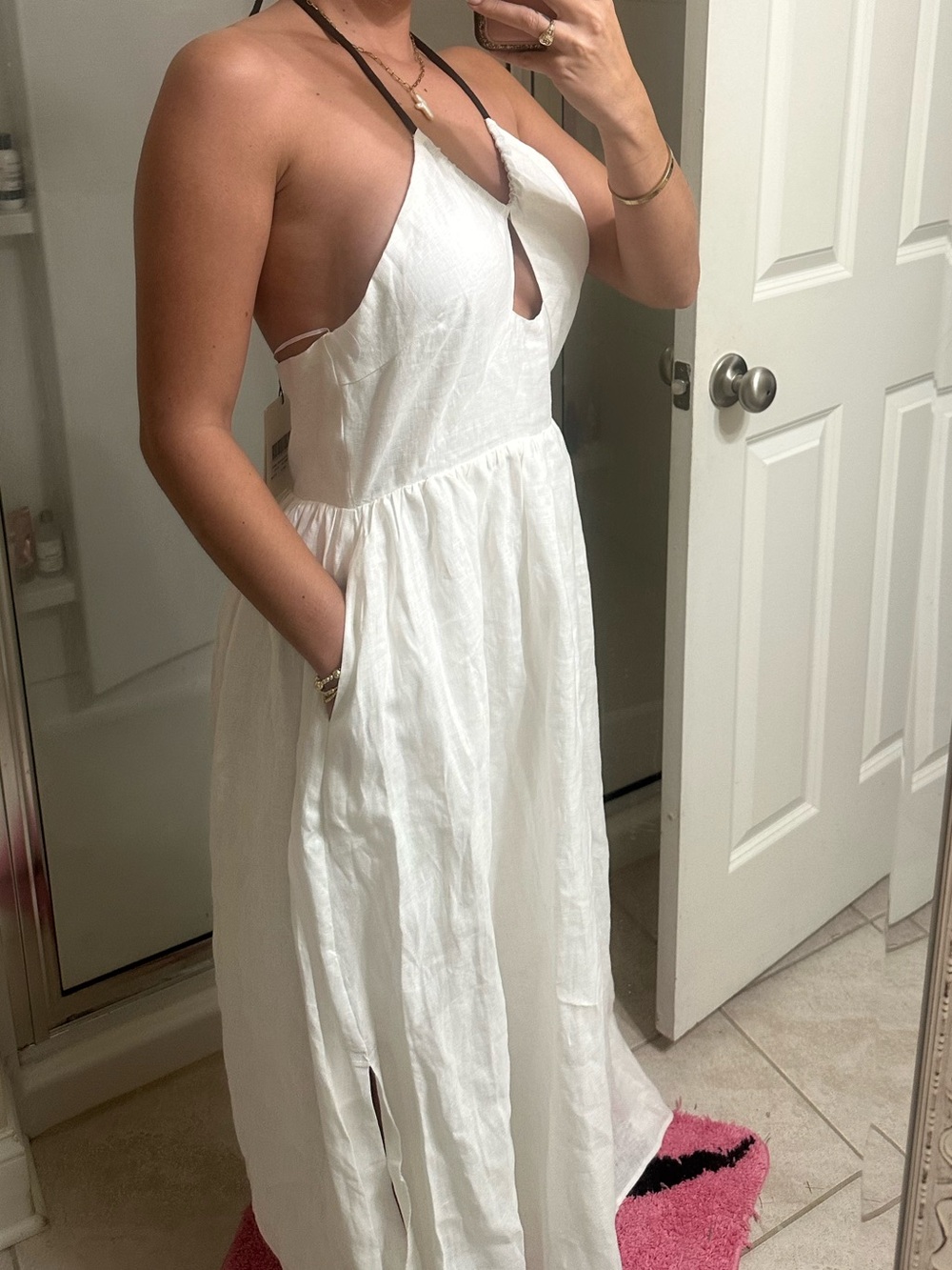 White linen Halter Maxi Dress with Keyhole Front - Picture 6 of 7